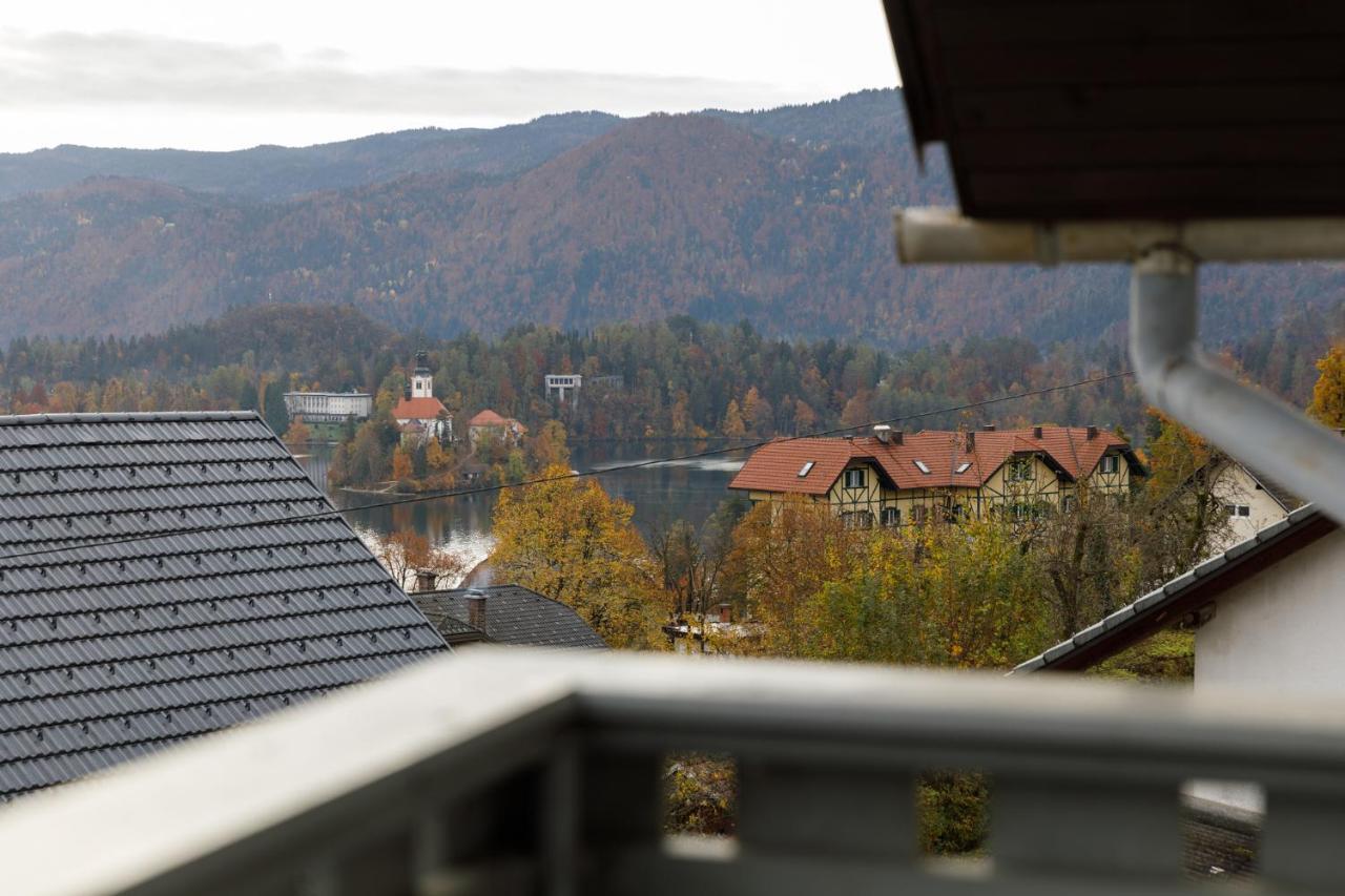 Apartment Mavrica Bled, Quiet Location, With A View Of The Lake Екстериор снимка