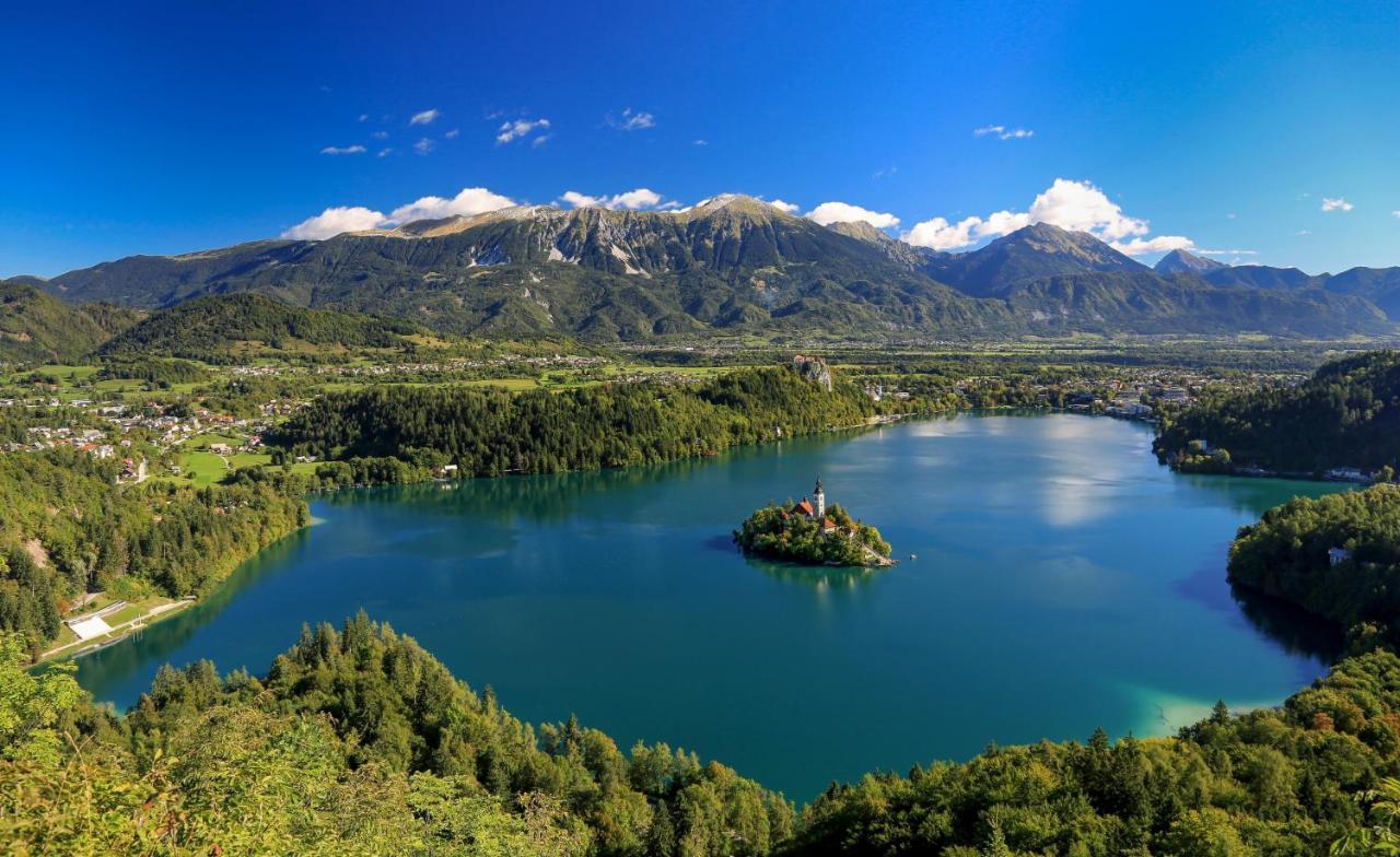 Apartment Mavrica Bled, Quiet Location, With A View Of The Lake Екстериор снимка
